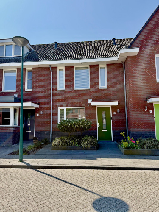Bekijk foto 1/5 van house in Dongen