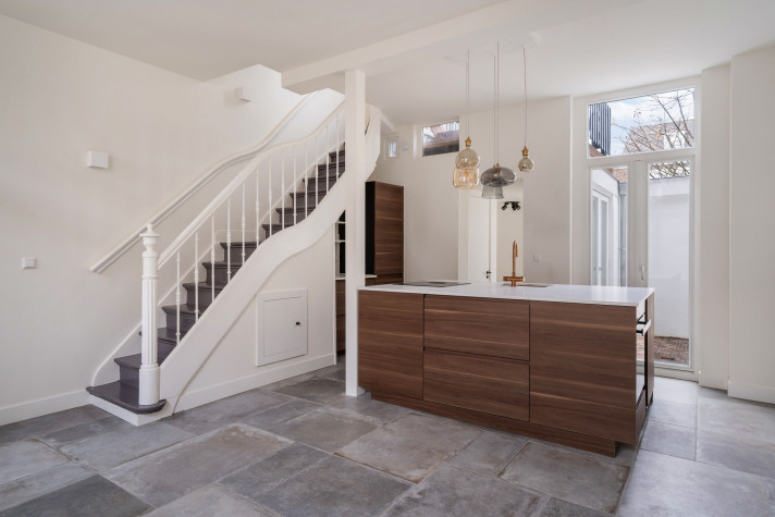 Bekijk foto 1/5 van house in 's-Gravenhage