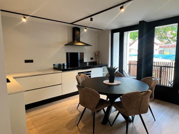 Bekijk foto 1/5 van apartment in Vlaardingen