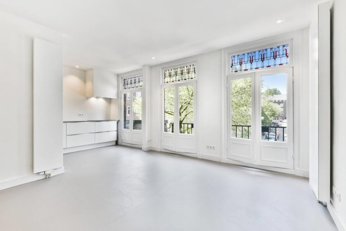 View photo 1/5 of apartment in Amsterdam
