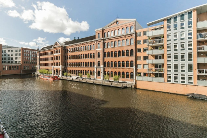 Bekijk foto 1/5 van apartment in Amsterdam