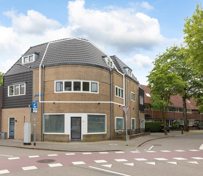 Bekijk foto 1/31 van house in Hilversum