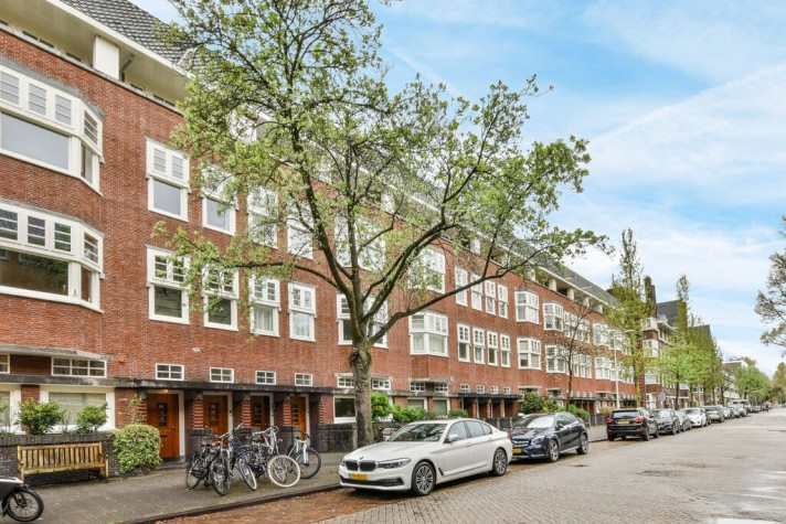 View photo 1/5 of apartment in Amsterdam