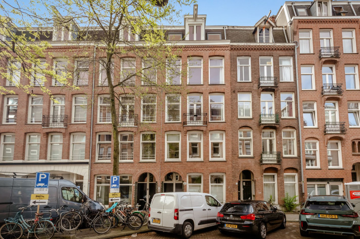 View photo 1/5 of apartment in Amsterdam