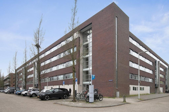 Bekijk foto 1/5 van apartment in Amsterdam