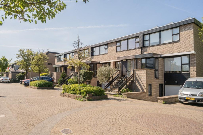 Bekijk foto 1/5 van house in Wassenaar