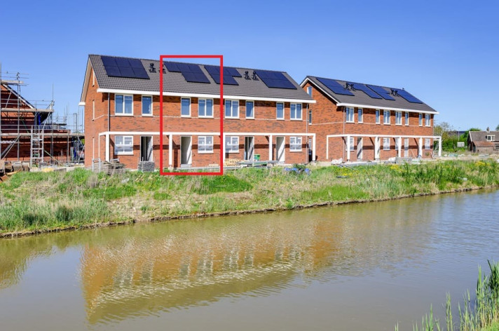 View photo 1/5 of house in Hoeksche Waard