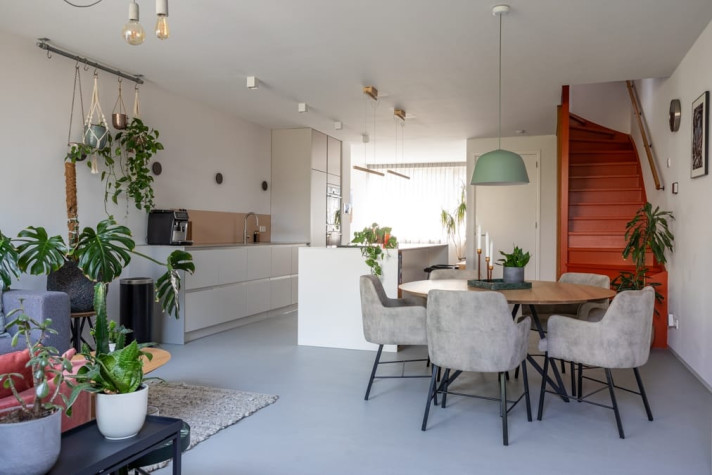 Bekijk foto 1/5 van house in 's-Gravenhage