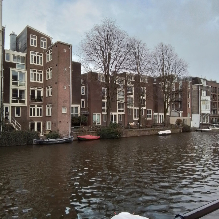 Bekijk foto 1/5 van house in Amsterdam