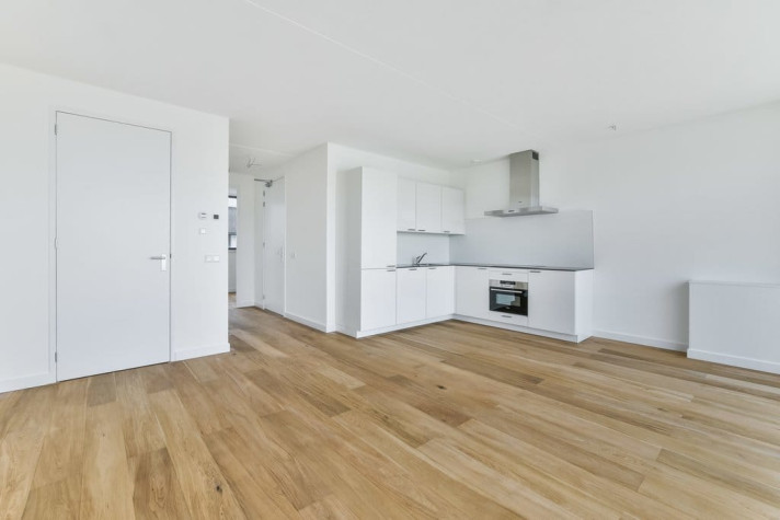View photo 1/5 of apartment in Amsterdam