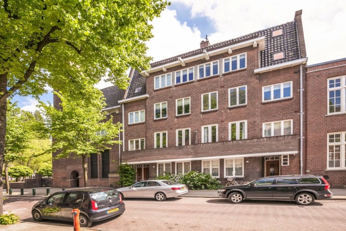 Bekijk foto 1/5 van apartment in Amsterdam