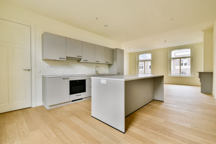 Bekijk foto 1/5 van apartment in Amsterdam