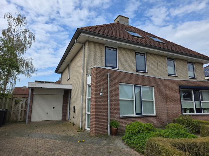 Bekijk foto 1/5 van house in Goes