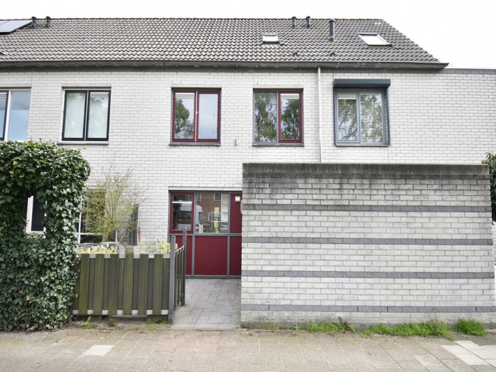 Bekijk foto 1/17 van house in Purmerend