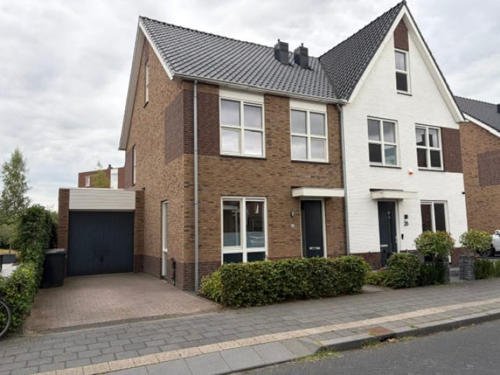 Halfvrijstaande woning Straat Van Gibraltar, Amersfoort