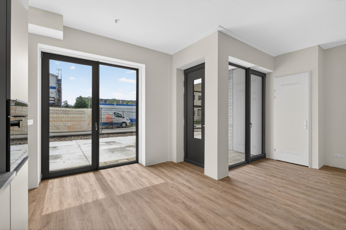 Bekijk foto 1/5 van apartment in Amsterdam