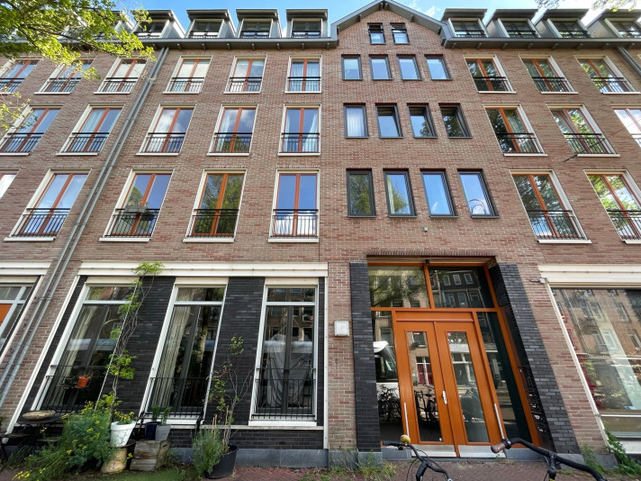 View photo 1/5 of apartment in Amsterdam