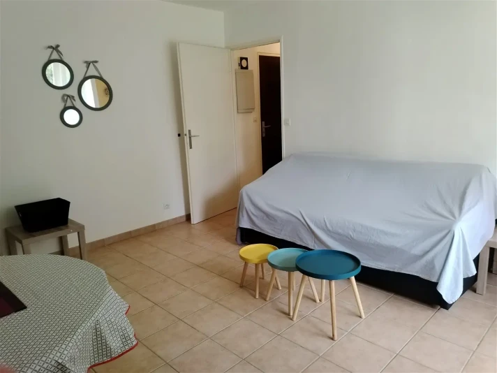 Voir la photo 1/3 du type studio à Dieppe