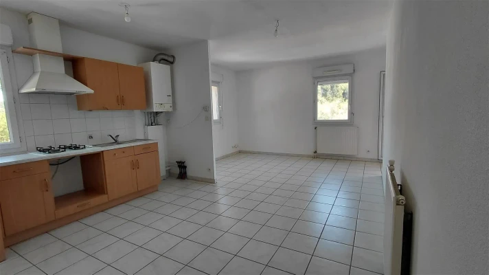 Voir la photo 1/9 du type apartment à Saint-Rémy-de-Provence