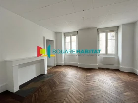 Appartement à Decize