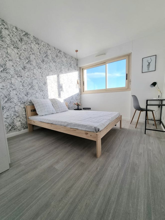 Voir la photo 1/10 du type room à Sarcelles