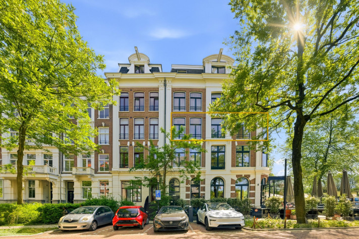 Bekijk foto 1/5 van apartment in Amsterdam