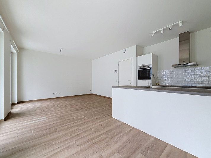 Voir photo 1/24 de apartment à Antwerpen