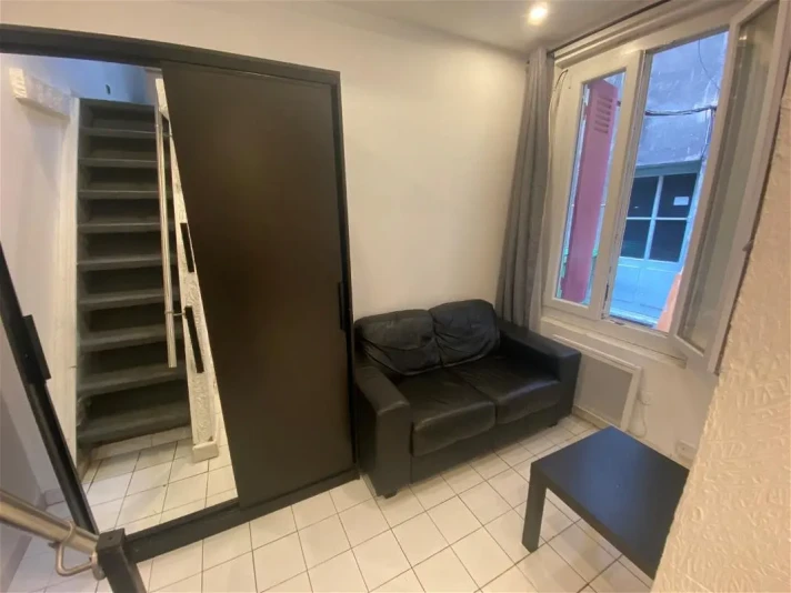 Voir la photo 1/6 du type studio à Grenoble