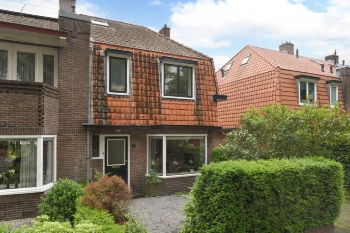 View photo 1/10 of house in Hilversum