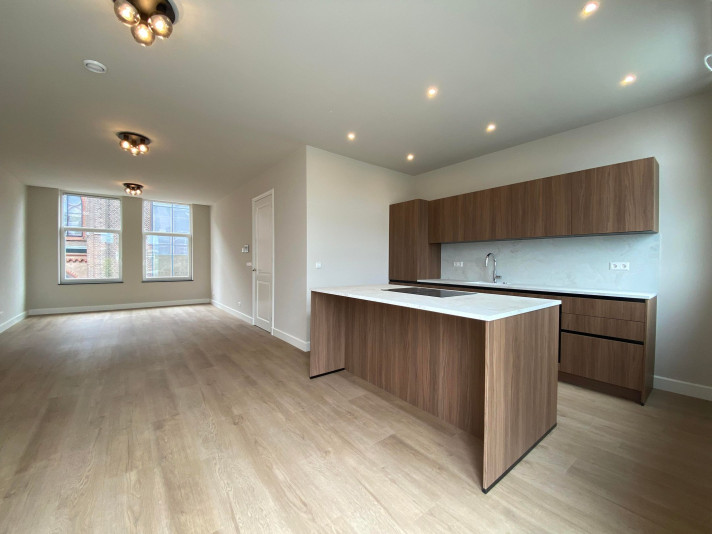 Bekijk foto 1/5 van apartment in 's-Gravenhage