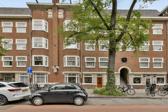 View photo 1/5 of apartment in Amsterdam