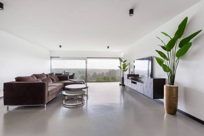View photo 1/5 of apartment in Amsterdam