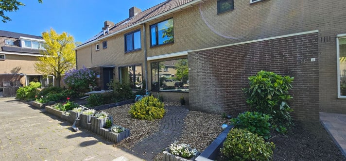 Bekijk foto 1/1 van house in Purmerend