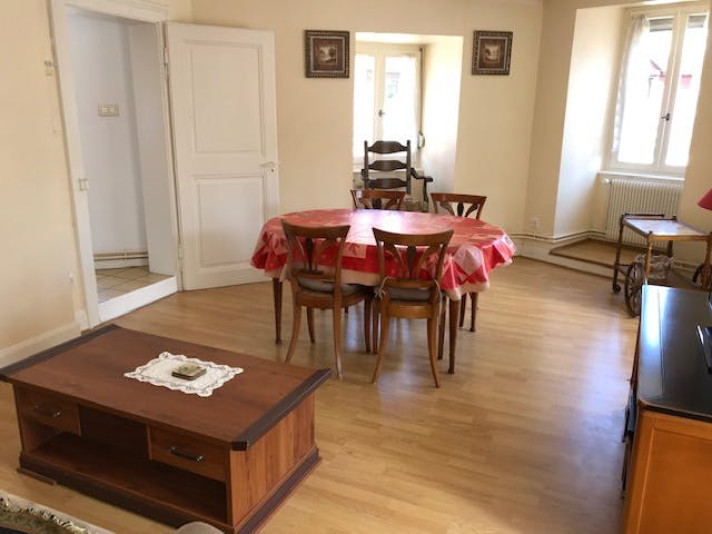 Voir la photo 1/10 du type apartment à Strasbourg