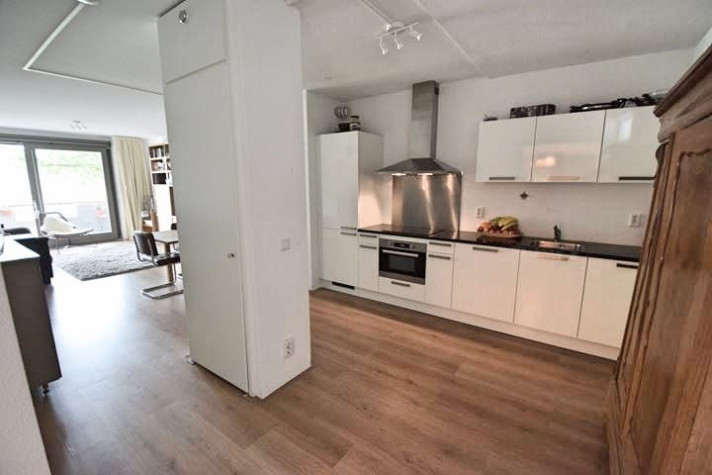 Bekijk foto 1/5 van apartment in Amsterdam