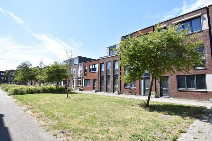 Bekijk foto 1/35 van house in Purmerend