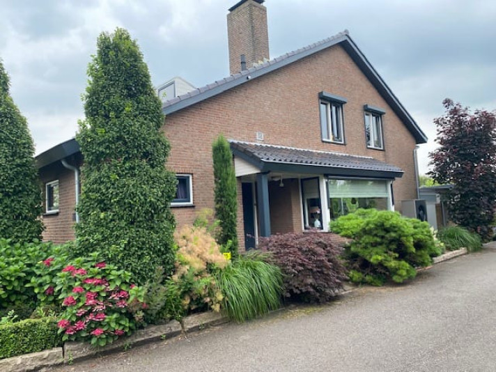 Bekijk foto 1/5 van house in Boskoop