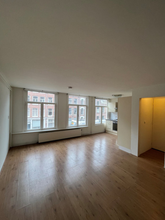 View photo 1/9 of apartment in Amsterdam