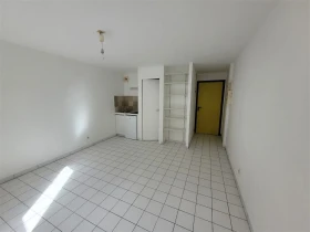 Studio à Arras