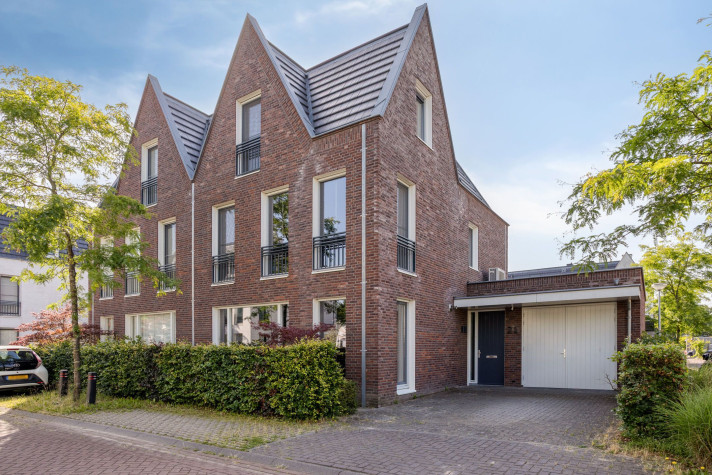 Bekijk foto 1/5 van house in 's-Hertogenbosch