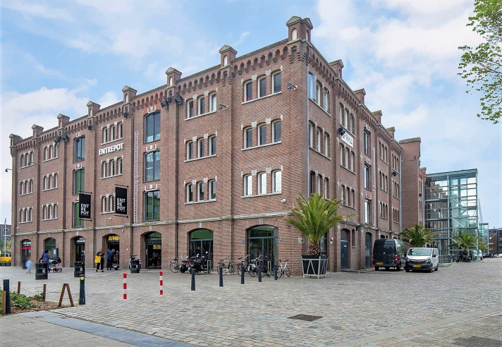 View photo 1/25 of apartment in Rotterdam