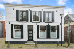 Dom — Uithoorn