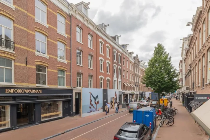 View photo 1/19 of apartment in Amsterdam