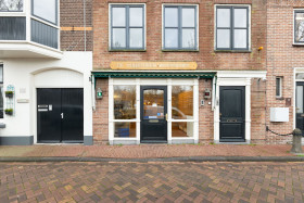 Dom — Voorne aan Zee