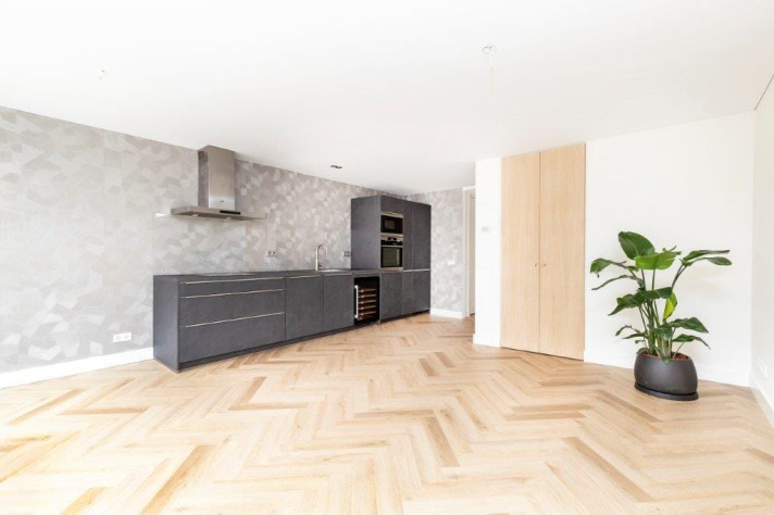 Bekijk foto 1/5 van apartment in Amsterdam