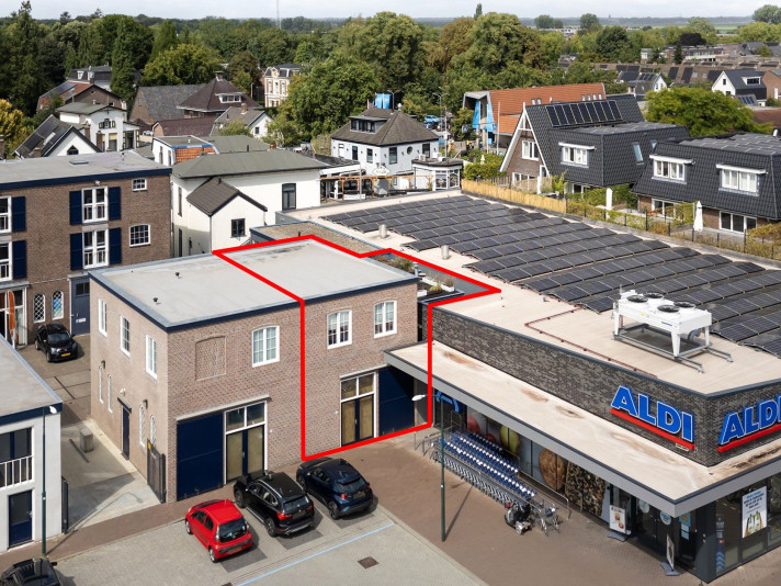 View photo 1/10 of house in Baarn