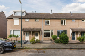 Dom — Veghel