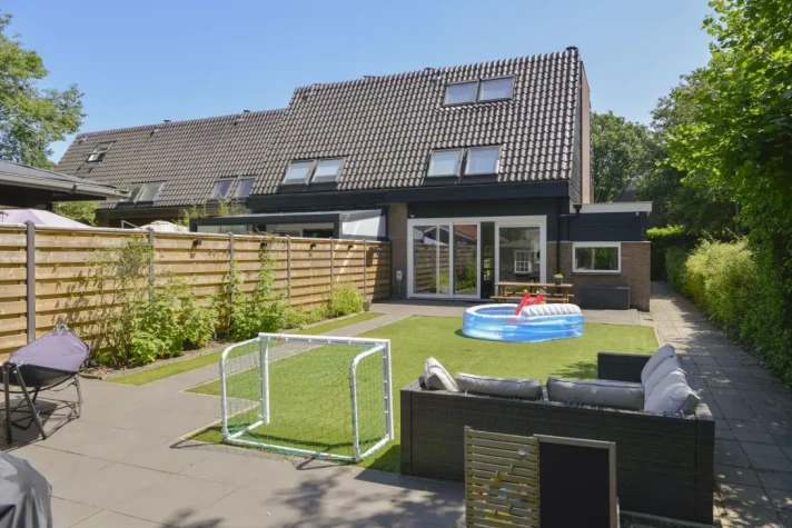 Bekijk foto 1/26 van house in Hilversum