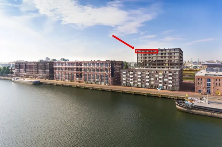 Appartement aan de Oostelijke Handelskade in Amsterdam (1019 BW)