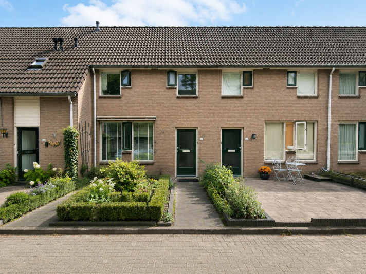 Bekijk foto 1/5 van house in Bergeijk